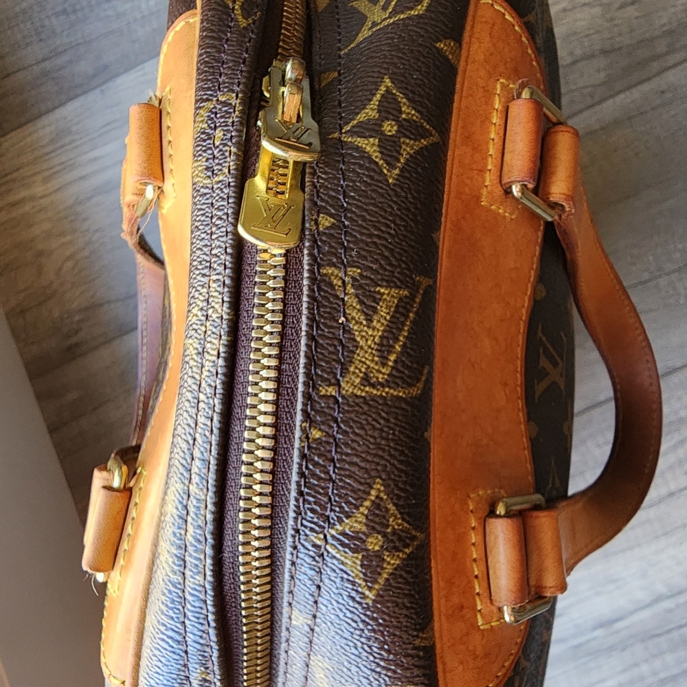 Louis Vuitton Excursion Handbag #travel #overnight  bag - Picture 6 of 16